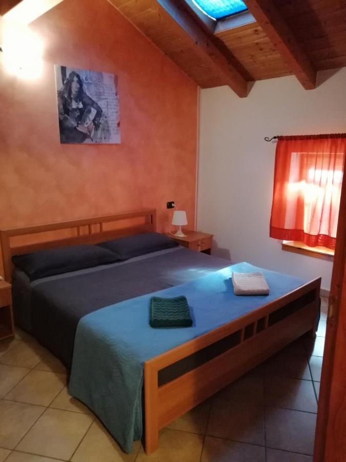 Ferienwohnung Casa Vacanze Ca' Manara Stazzona Exterior foto